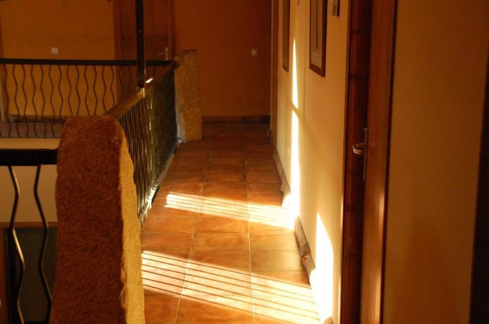 Posada Tresmentiras Aldeanueva del Camino Bagian luar foto